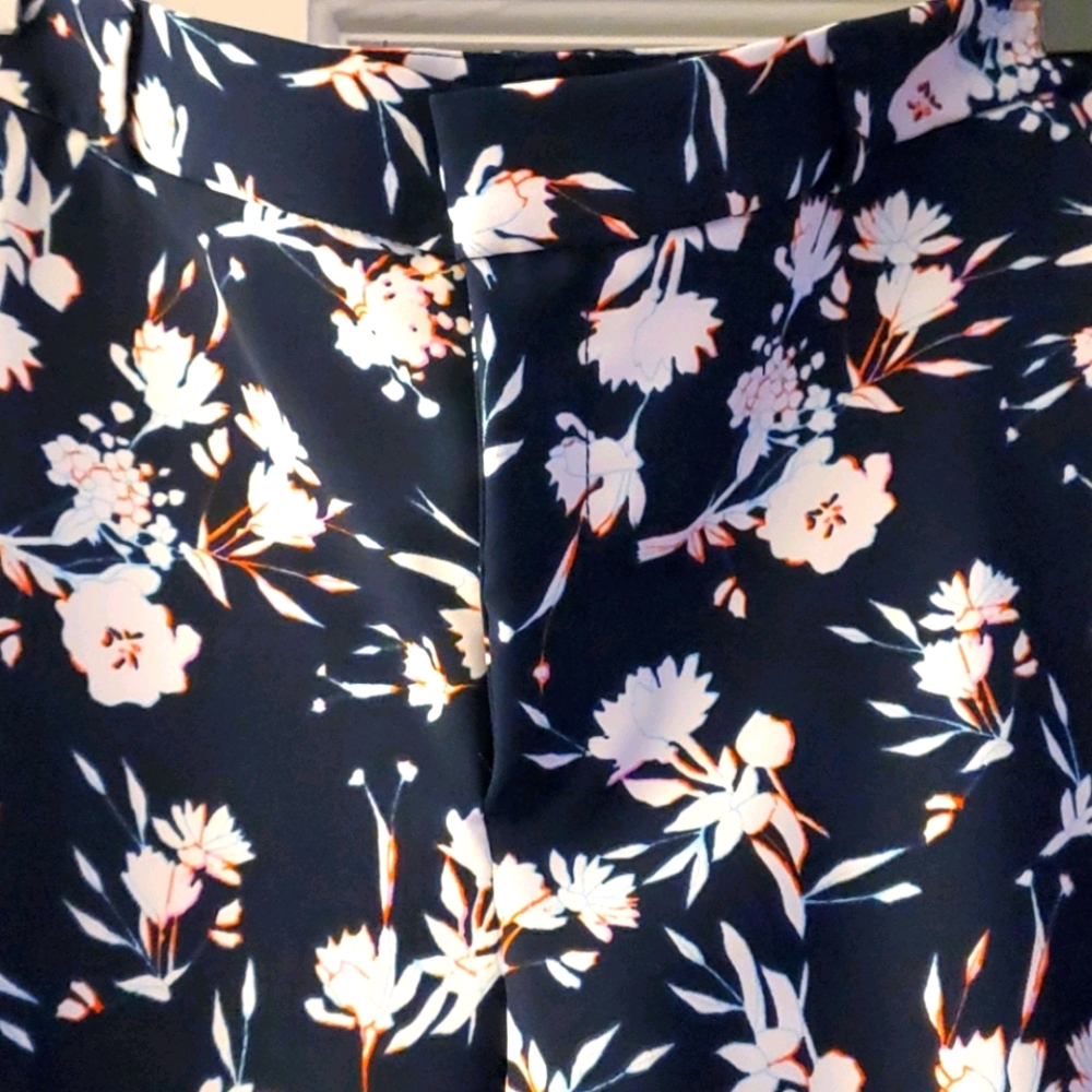 Beautiful Avery floral pants